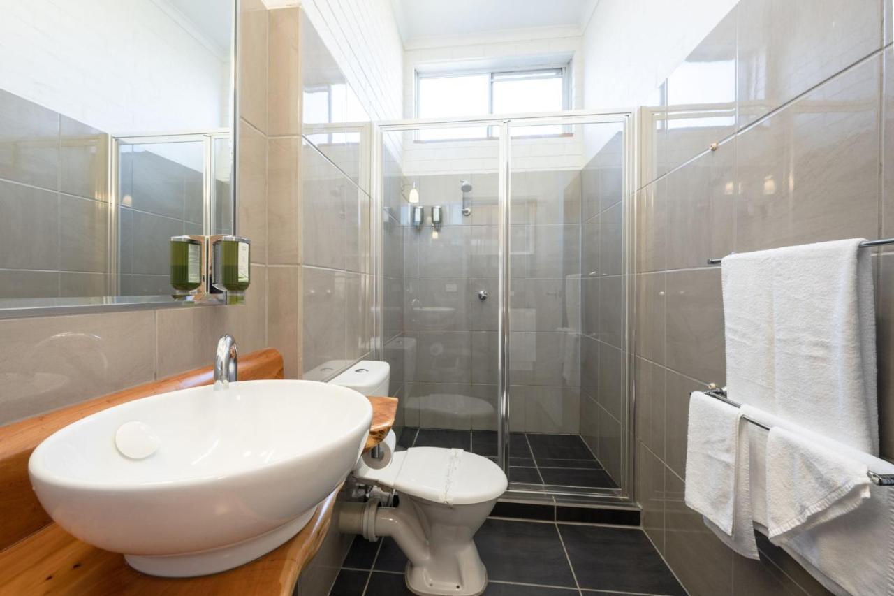 Colac Mid City Motor Inn Dış mekan fotoğraf