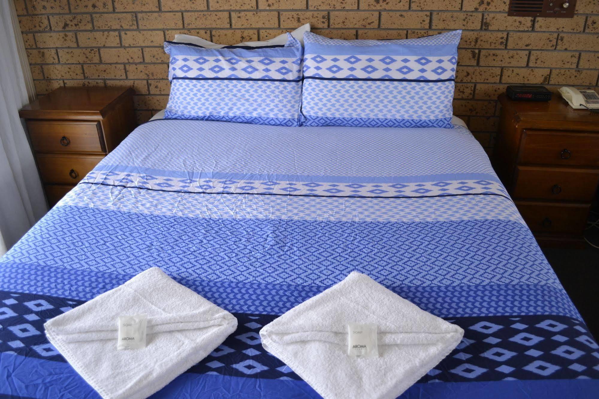 Colac Mid City Motor Inn Dış mekan fotoğraf