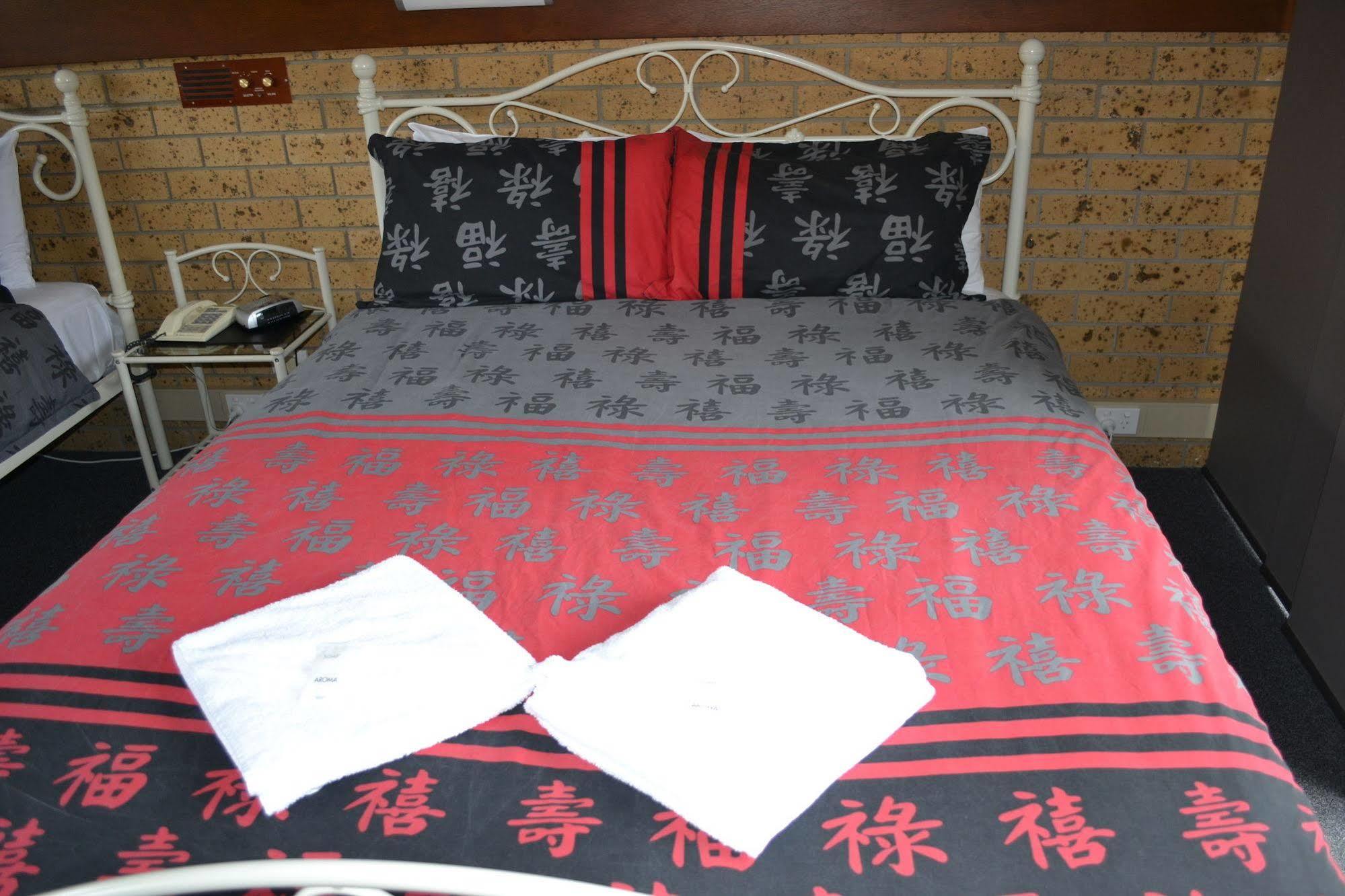 Colac Mid City Motor Inn Dış mekan fotoğraf