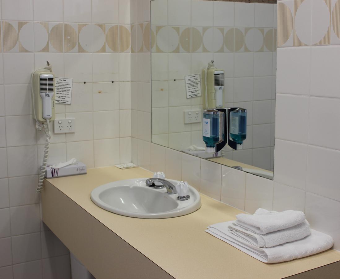 Colac Mid City Motor Inn Dış mekan fotoğraf